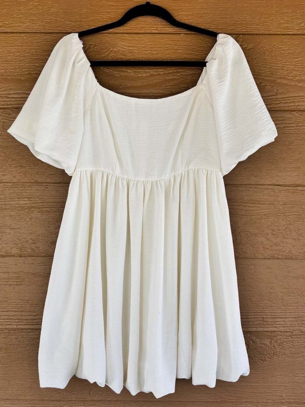 HYFVE NWT Cream Scoop Neck Flutter Sleeve Midi Dress -Sz S - Picture 1 of 4